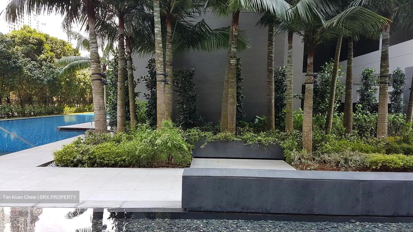 Commonwealth Towers (D3), Condominium #518125691